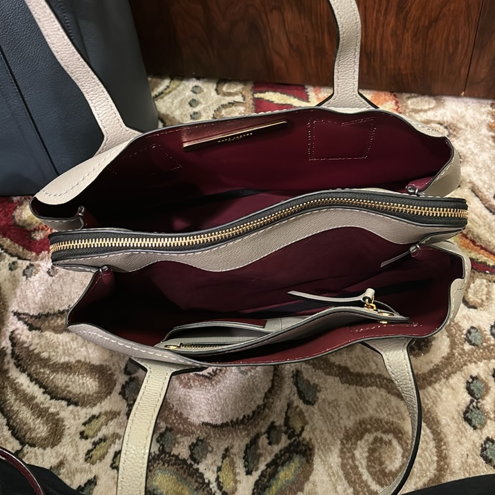 Pre Owned Marc Jacobs Shoulder Bag - Picture 3 of 6
